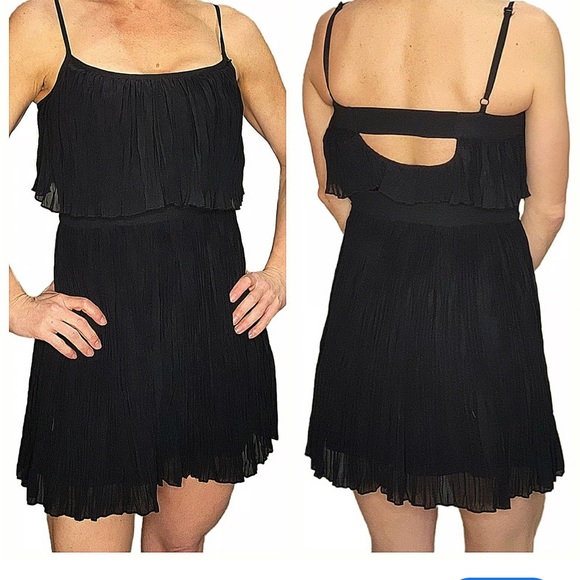 Guess Los Angeles Pleaded Black Dress Adjustable Straps Layered Zip Size 3 - Picture 1 of 6